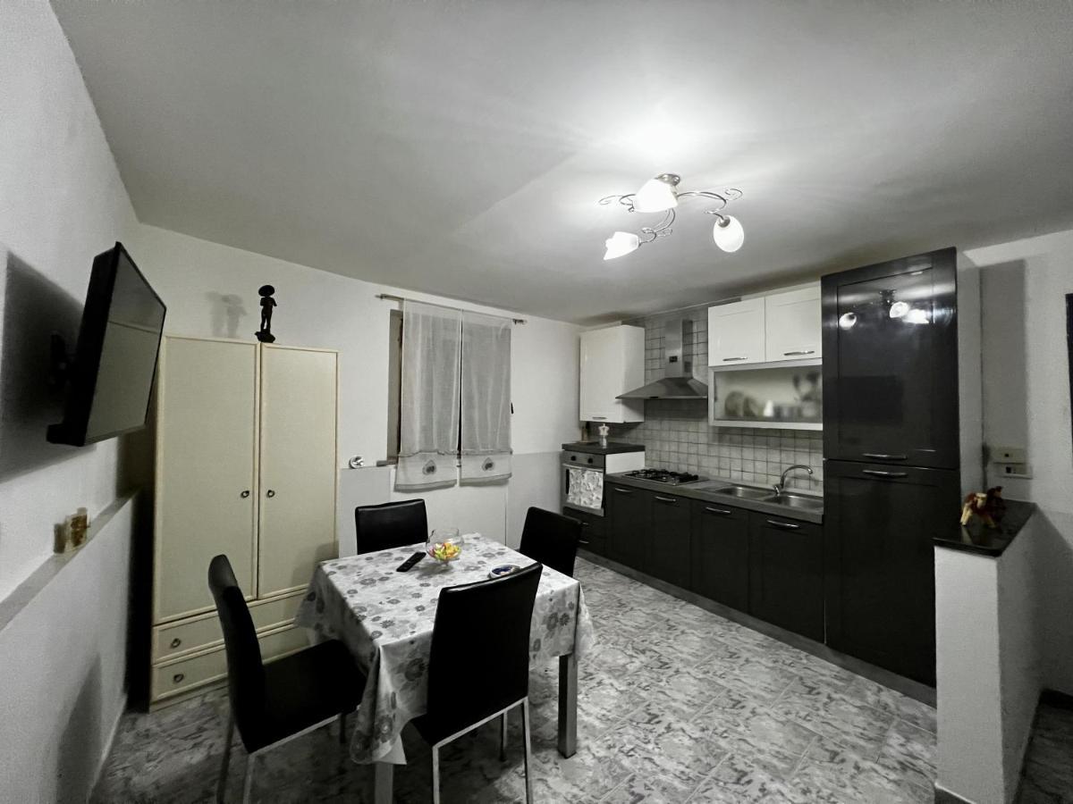 הוילה נאפולי Centro Storico Family Flat מראה חיצוני תמונה